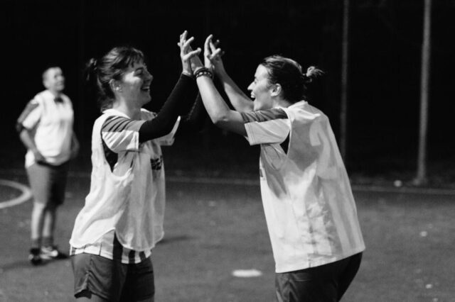 Al Centrocampo Nessuno è Fuorigioco: una storia di calcio e inclusione