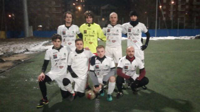 Gli English Penguins finiscono in gabbia