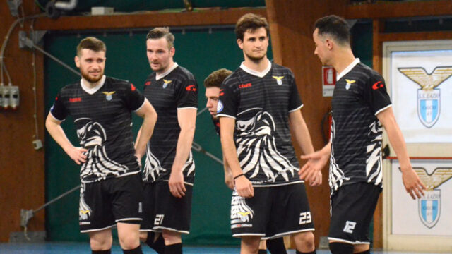 Playout Serie A: ribaltone Lazio, retrocessione per Milano