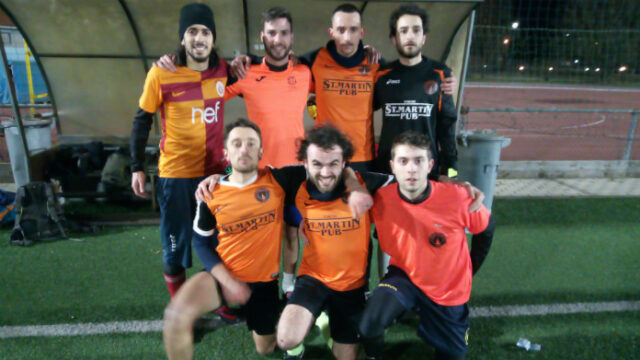 Gli Hammers tingono la serata di Rossetto