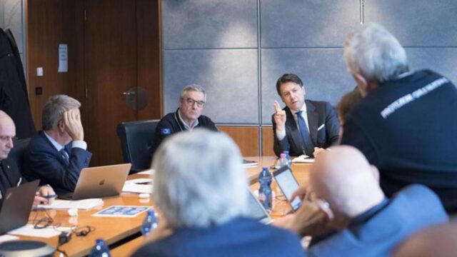 Comitato scientifico del Governo: ipotesi stop totale per un mese!