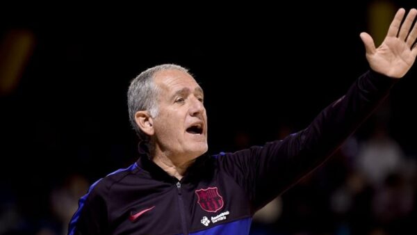 andreu plaza best club coach