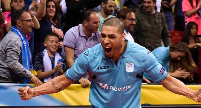 Elisandro che botto: il Real San Giuseppe fa paura