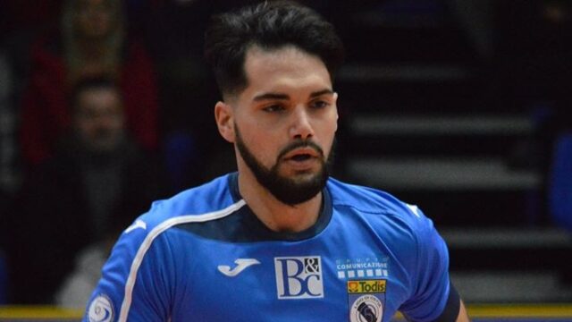 Scalambretti, guerriero del Lido fino al 2023