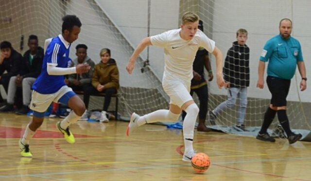Hauge incanta il Milan: dribbling e rapidità da futsal
