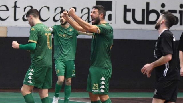 Città di Cosenza, arriva il miglior regalo per Tuoto: Cataforio ko