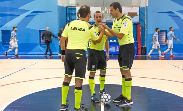 Futsal e Arbitri avanti tutta con la tecnologia: l’auricolare e non solo
