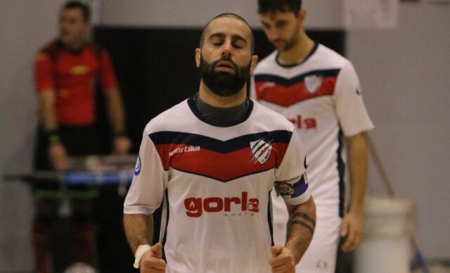 Covid, l’elenco delle gare di serie B rinviate