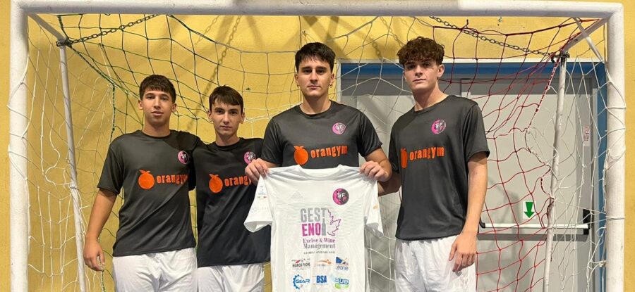 Fucsia U19