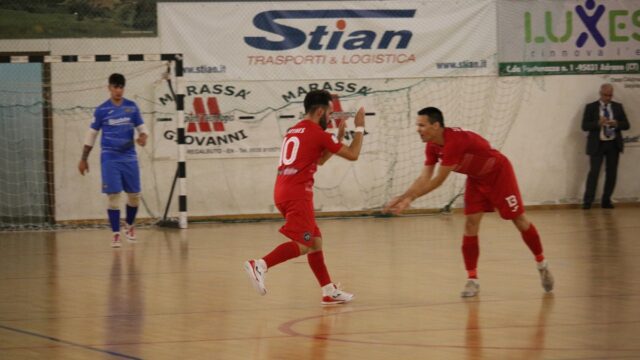 La Sicurlube Futsal passa anche a Canosa e la striscia record continua: 7 su 7