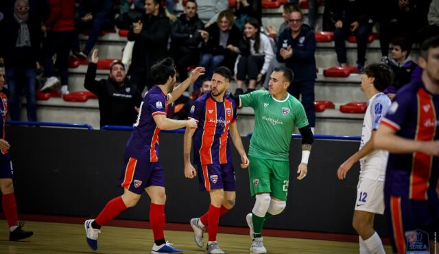 De Simoni e il suo esordio da sballo. Gol, giocate e classe da Serie A: “Indelebile”