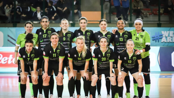Kick Off team