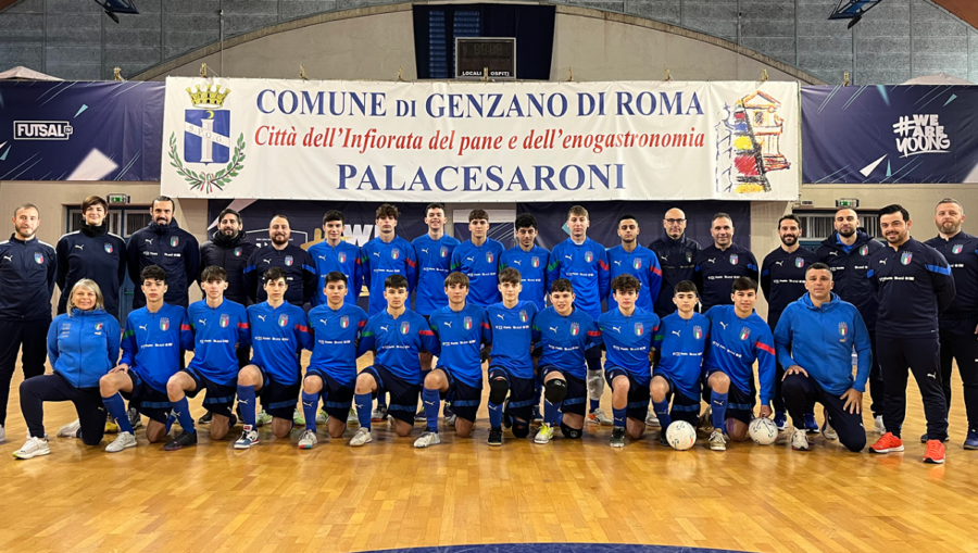 U17