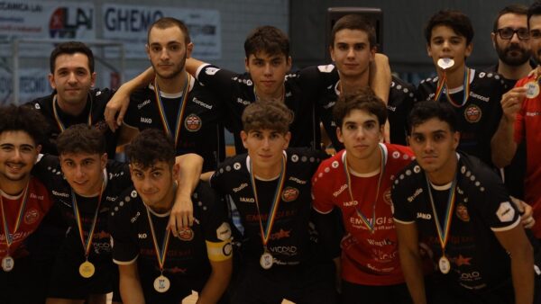 Rho U19