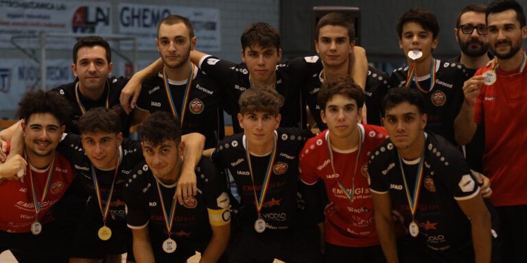 Rho U19