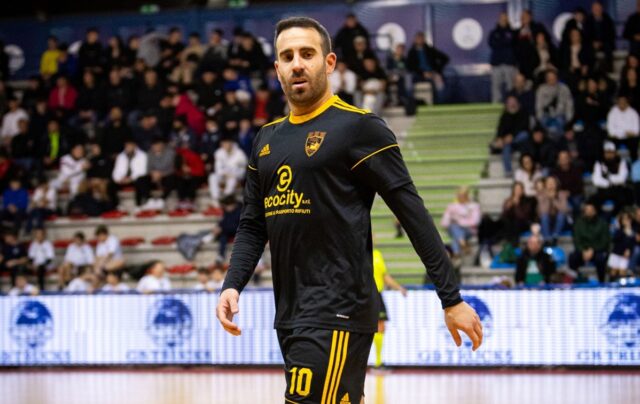 Sporting Sala Consilina vigile sul futsalmercato. Primi nomi: idea Lolo Suazo