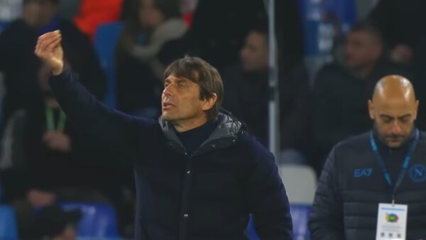 Fioretto di Conte per lo Scudetto con il Napoli