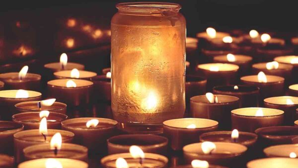 Candele funebri