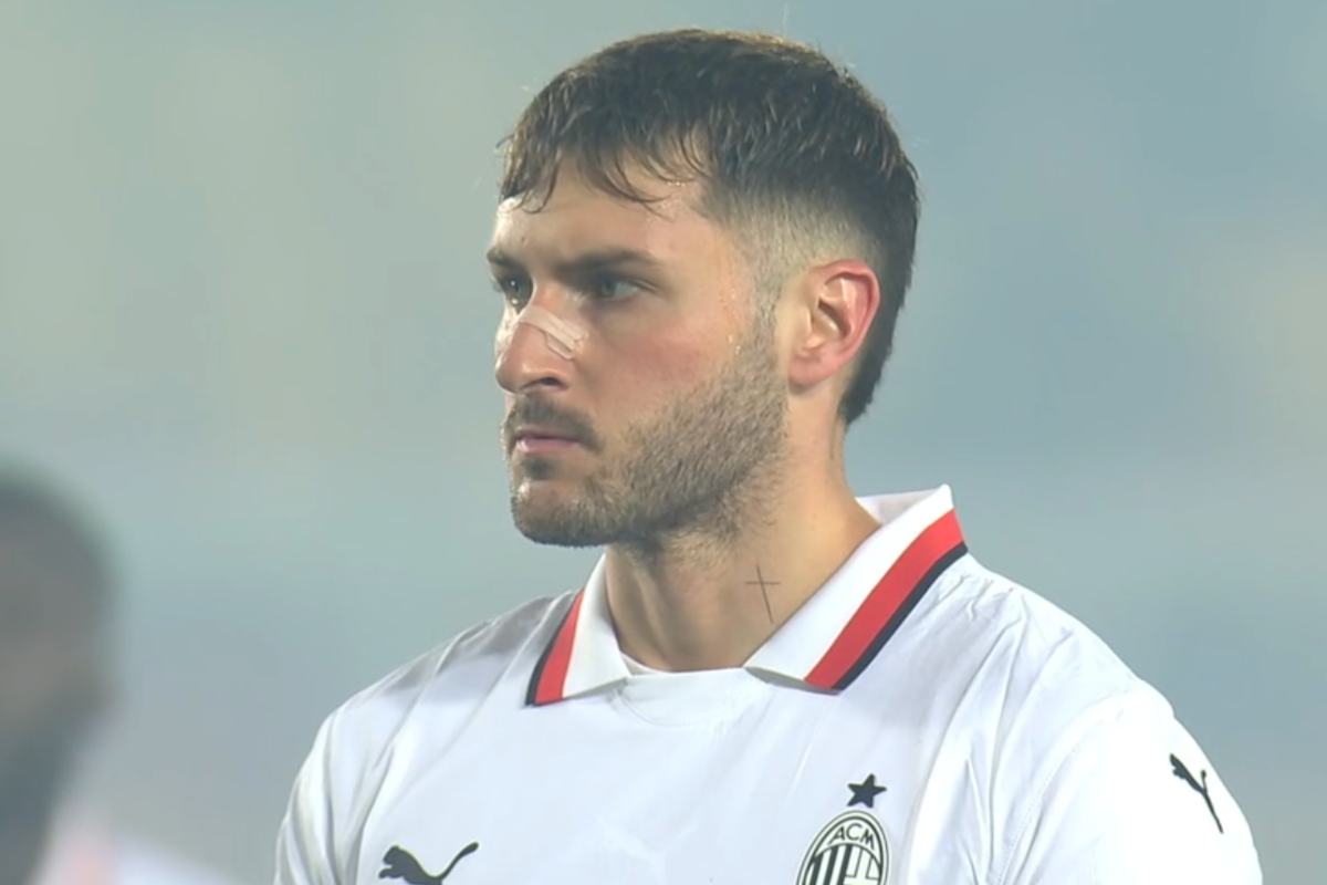 Santiago Gimenez, attaccante del Milan