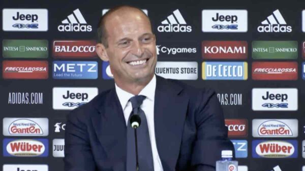 Allegri sorride in conferenza
