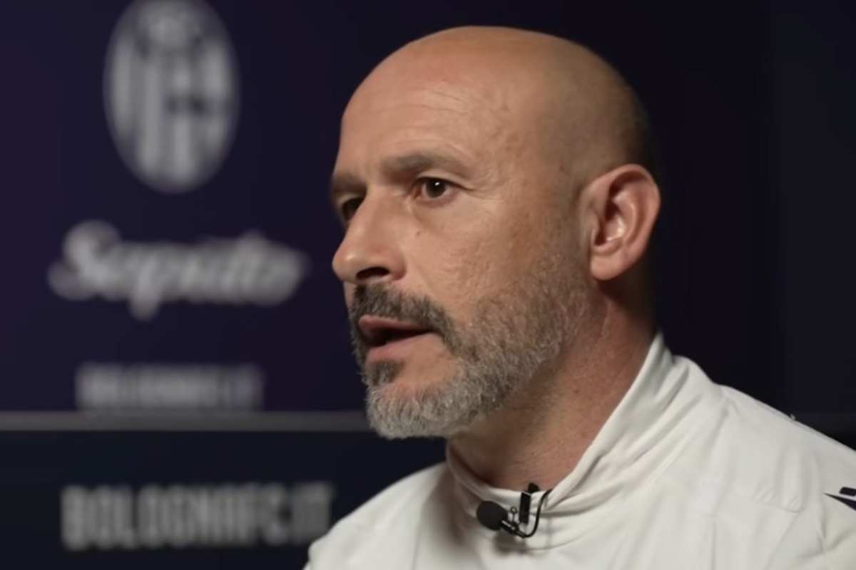 Vincenzo Italiano durante un'intervista a DAZN