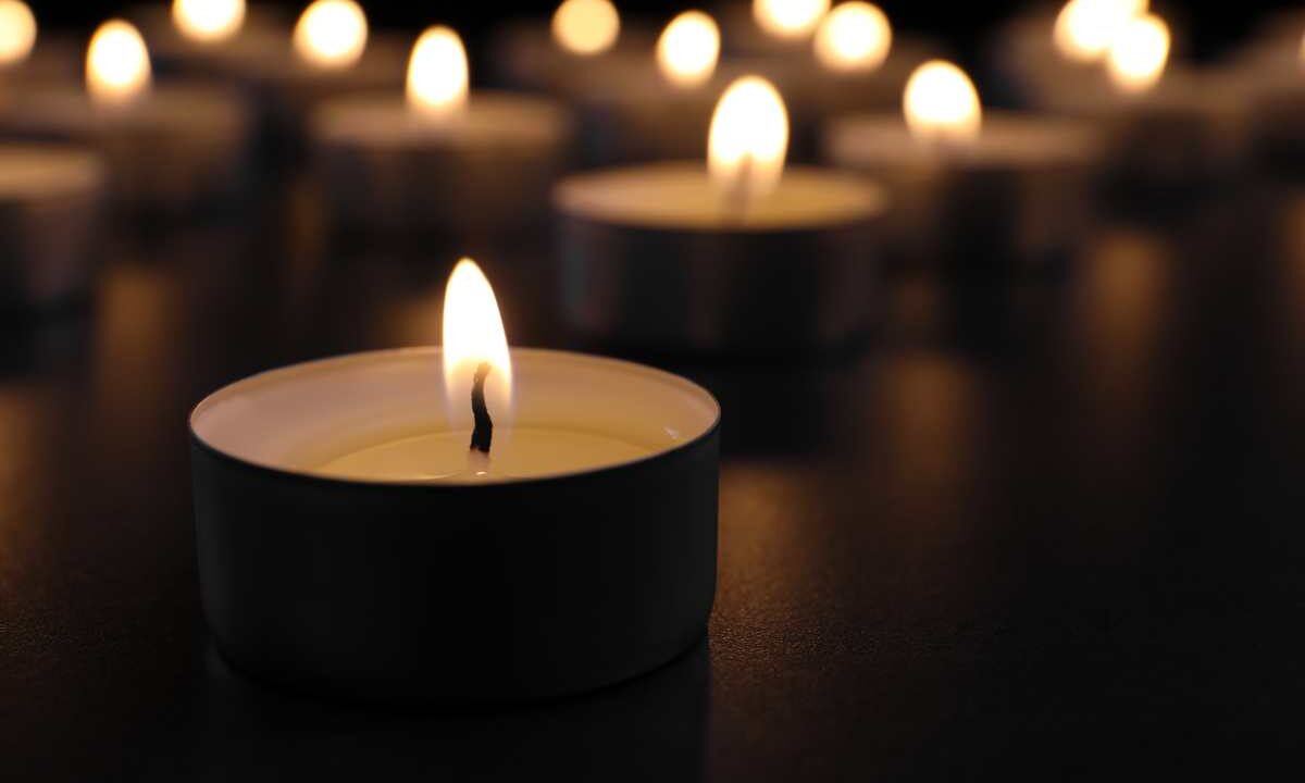 Candele a lutto
