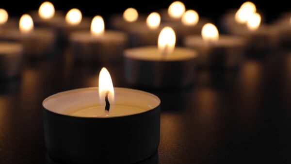 Candele a lutto