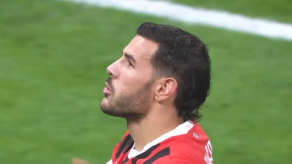 L'esultanza di Theo Hernandez