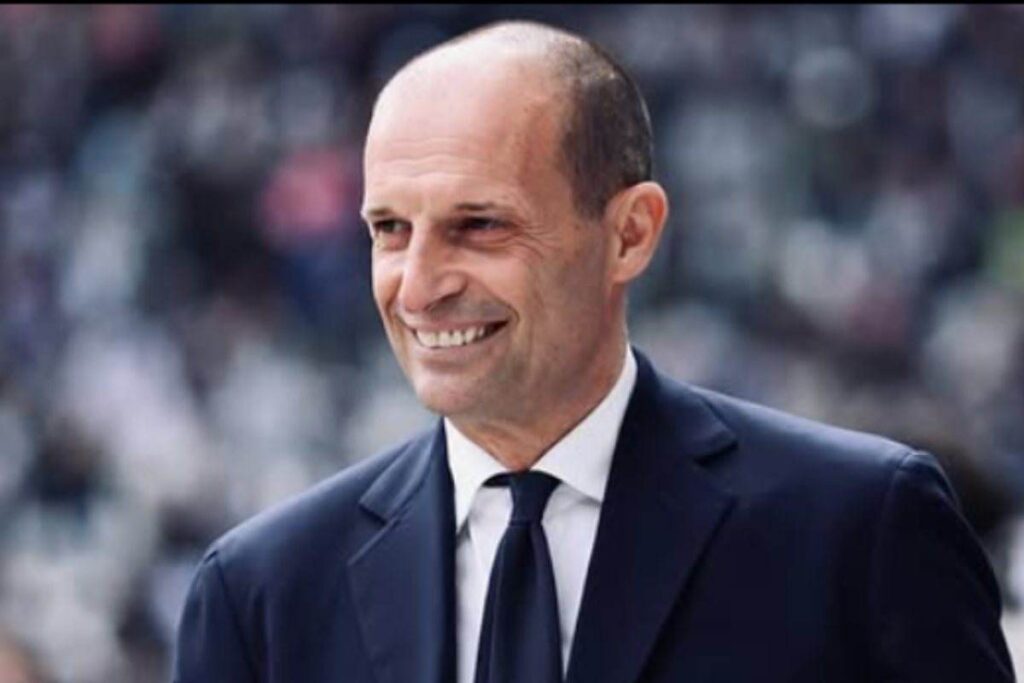 Allegri prima di una gara della Juve