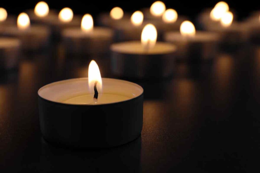 Candele a lutto