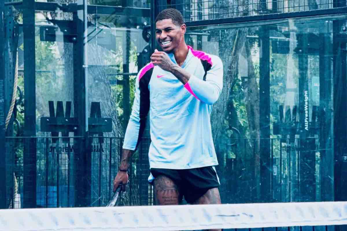 Rashford gioca a padel