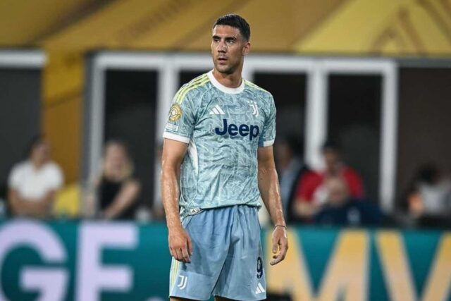 Due per uno, Vlahovic porta due attaccanti alla Juve