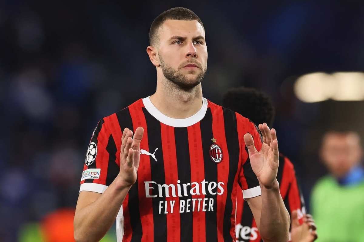 Strahinja Pavlovic via dal Milan