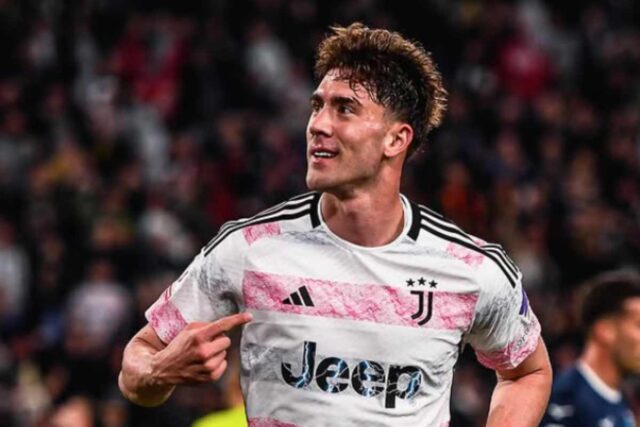 Mercato bloccato per la Juventus: il motivo è Vlahovic