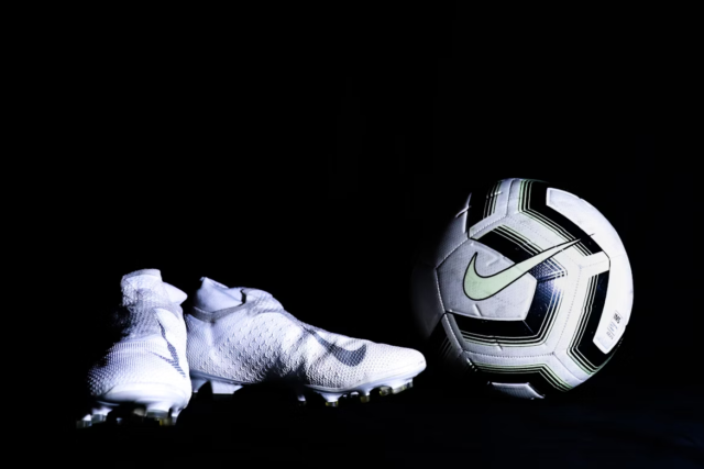 10 gol spettacolari segnati dai più grandi campioni di sempre