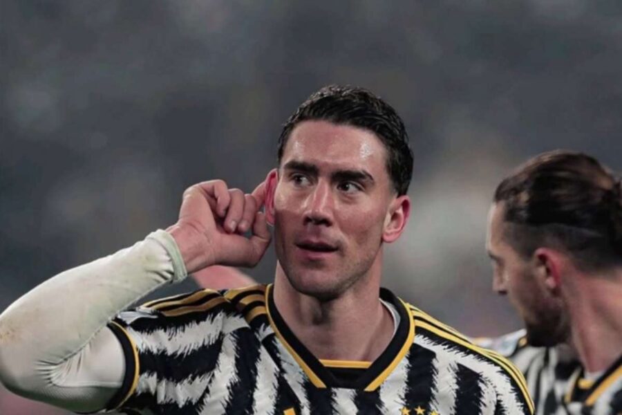 Vlahovic blocca la Juve