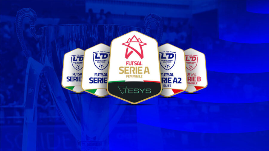Pallone ufficiale della Serie A femminile di futsal sul parquet